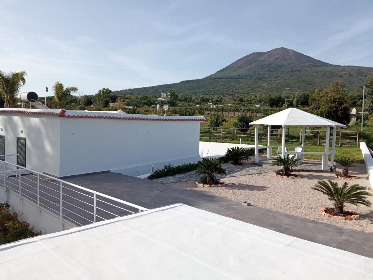 Vesuvio Casa De Charme Bed & Breakfast Trecase Exterior foto