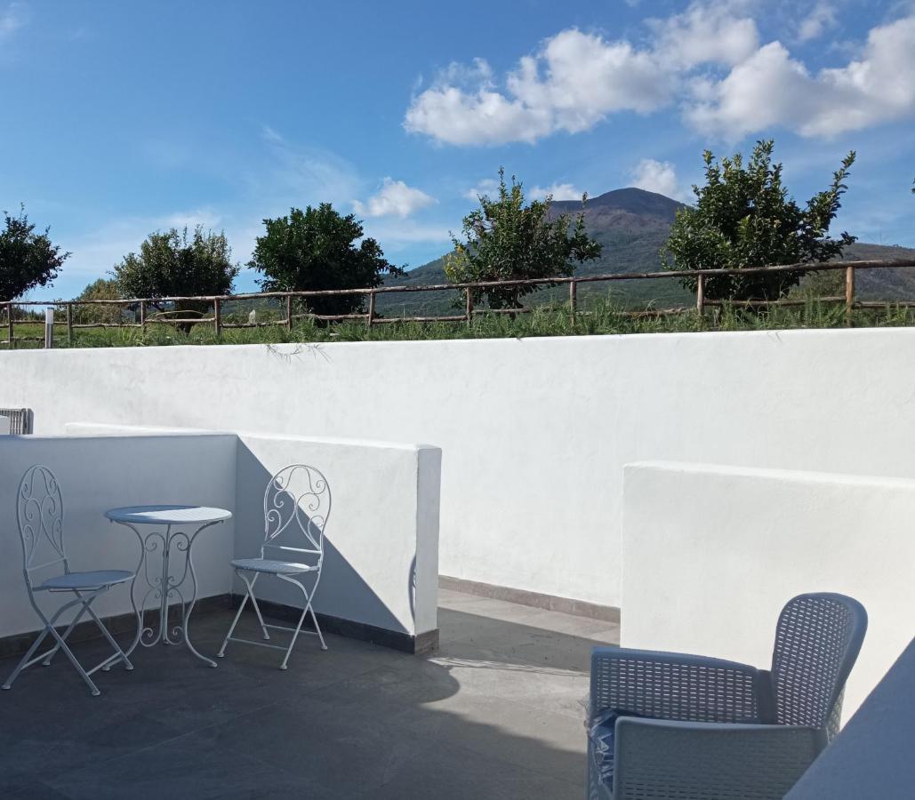 Vesuvio Casa De Charme Bed & Breakfast Trecase Exterior foto